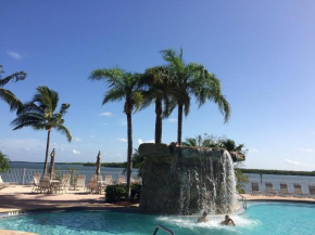Lovers Key Resort 702